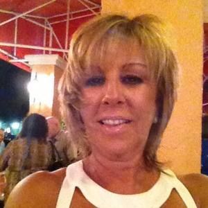 Meet your Posher, Marcia